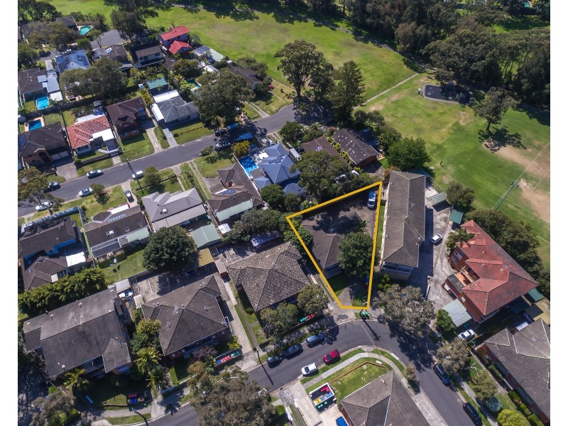 13 Grafton Crescent, Dee Why NSW 2099