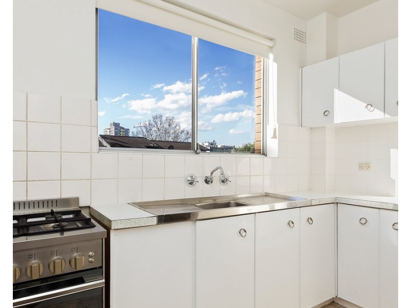 9/170 Ben Boyd Road, Neutral Bay NSW 2089