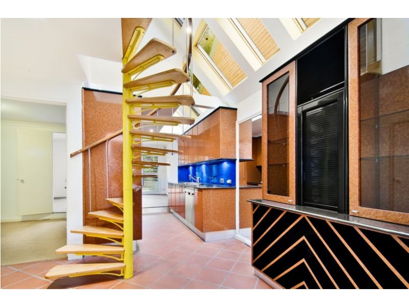 11 Huntington Street, Crows Nest NSW 2065