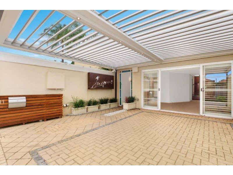 11 Huntington Street, Crows Nest NSW 2065