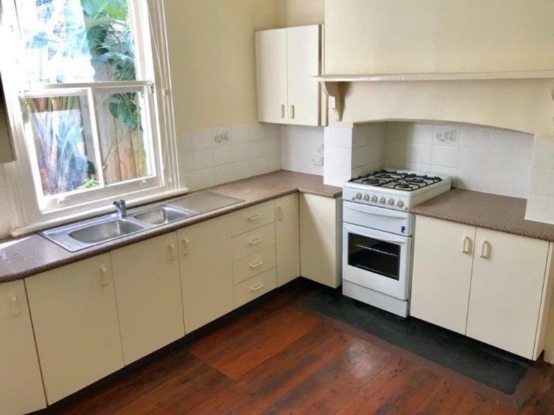 18 Waiwera Street, Mcmahons Point NSW 2060