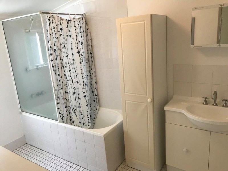 18 Waiwera Street, Mcmahons Point NSW 2060