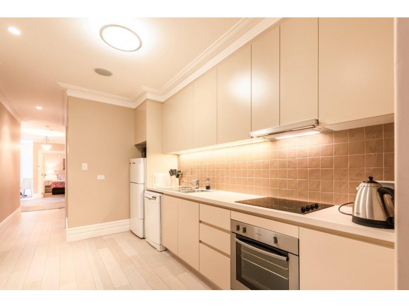 19 Glenview Street, Greenwich NSW 2065