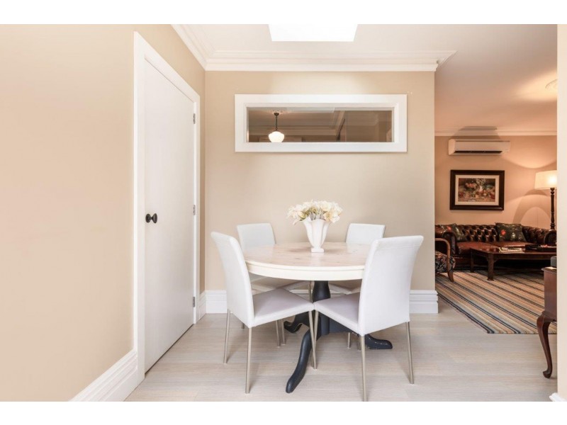 19 Glenview Street, Greenwich NSW 2065