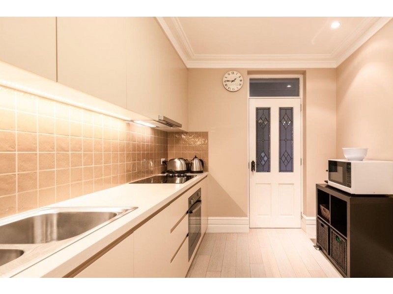 19 Glenview Street, Greenwich NSW 2065