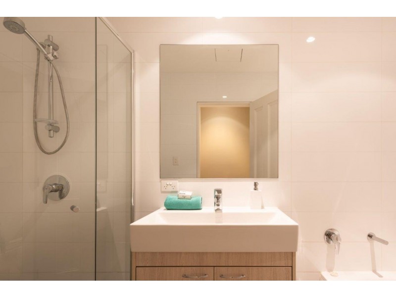 19 Glenview Street, Greenwich NSW 2065