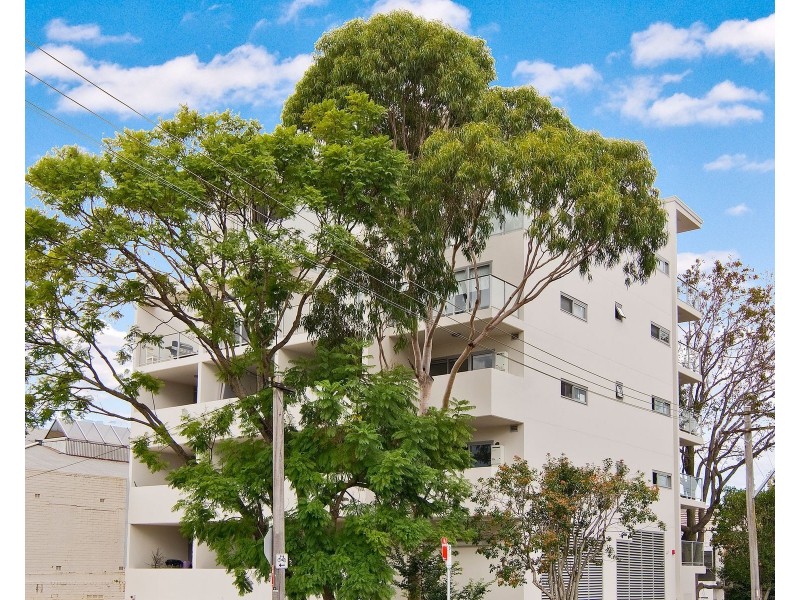 2/96 Chandos Street, St Leonards NSW 2065