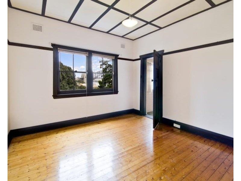 2/46 Waiwera Street, Mcmahons Point NSW 2060