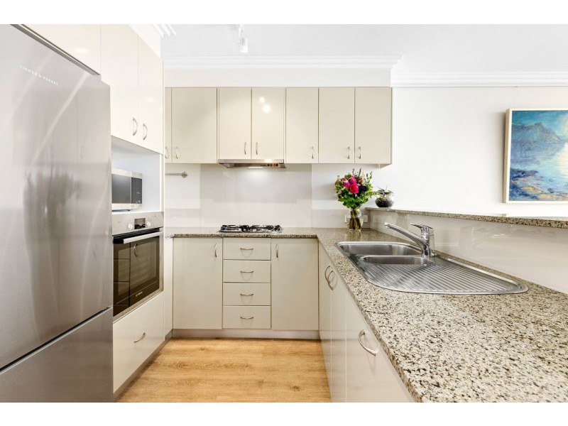 25/236 Pacific Highway, Crows Nest NSW 2065