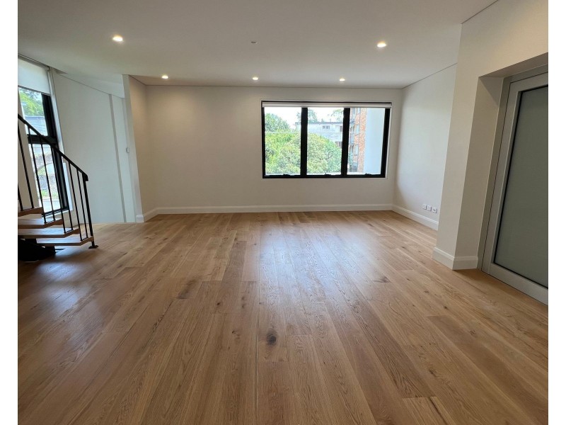 10 Coxs Lane (Cnr Birdwood Avenue), Lane Cove NSW 2066