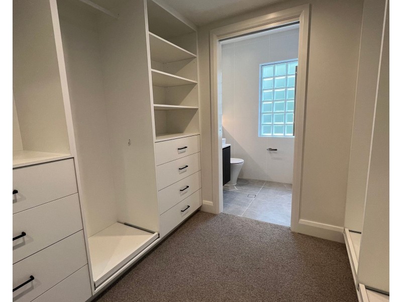 10 Coxs Lane (Cnr Birdwood Avenue), Lane Cove NSW 2066