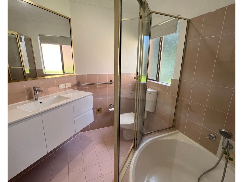 15/10-12 Eric Road, Artarmon NSW 2064