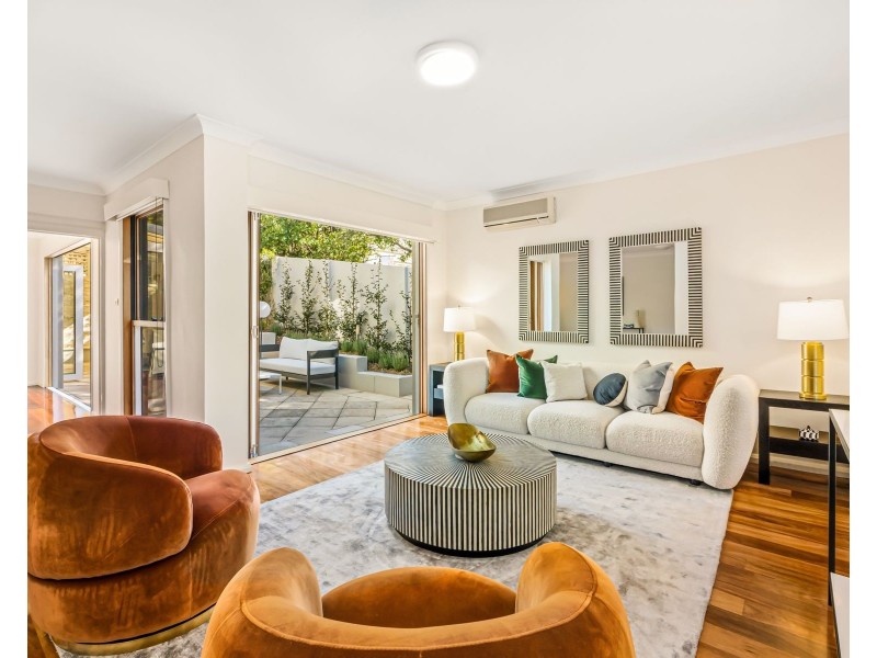 18 Carlyle Lane, Wollstonecraft NSW 2065
