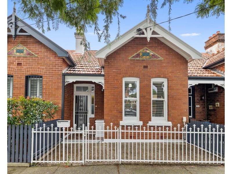 18 Holtermann Street, Crows Nest NSW 2065