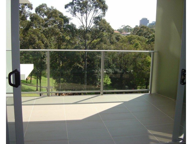 D509/12 Duntroon Avenue, St Leonards NSW 2065
