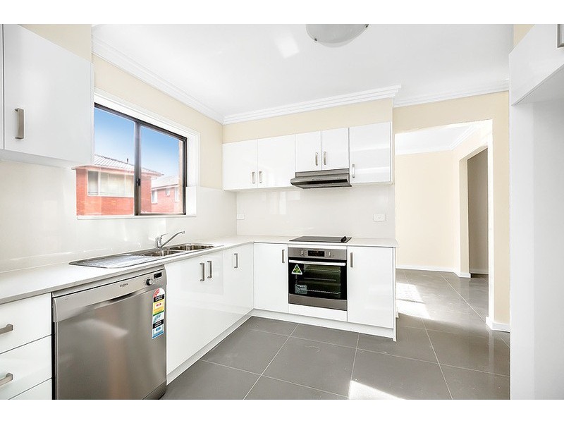 6/2 Eastbourne Road, Homebush West NSW 2140
