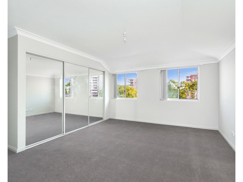 26/1 Bradley Place, Liberty Grove NSW 2138