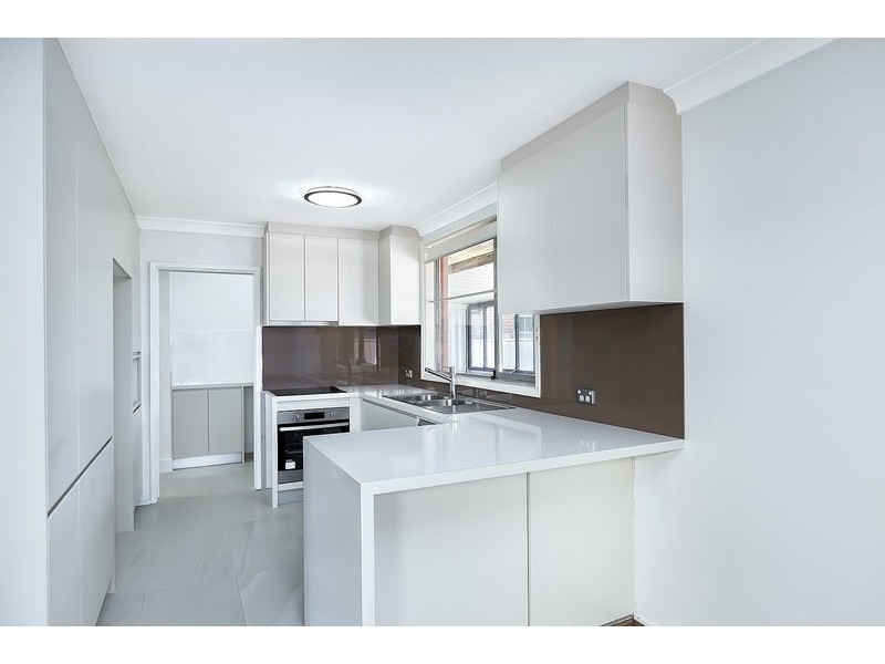 7 Narelle Crescent, Greenacre NSW 2190