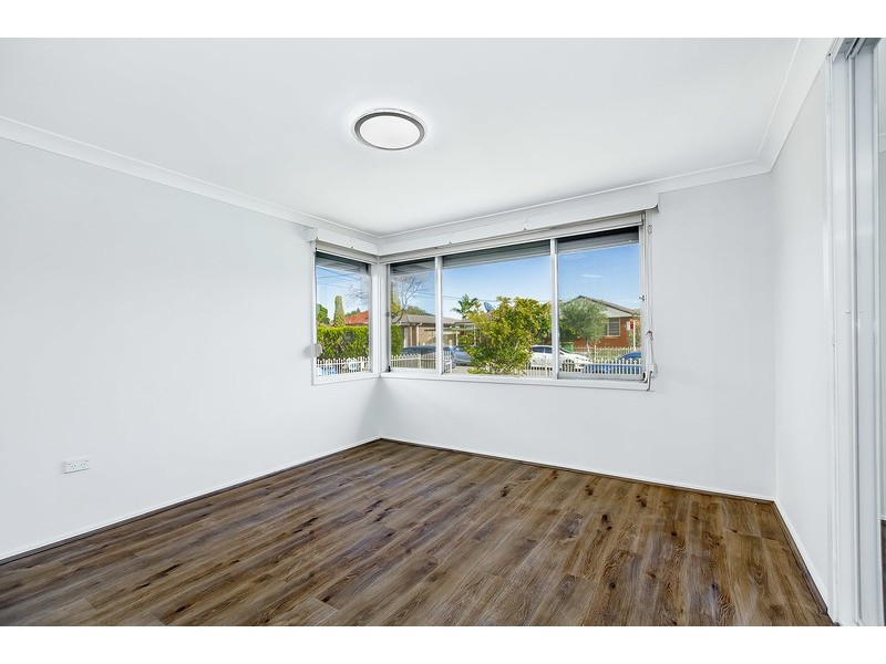 7 Narelle Crescent, Greenacre NSW 2190