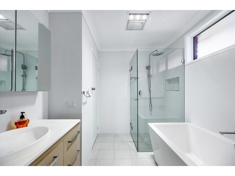 7 Narelle Crescent, Greenacre NSW 2190