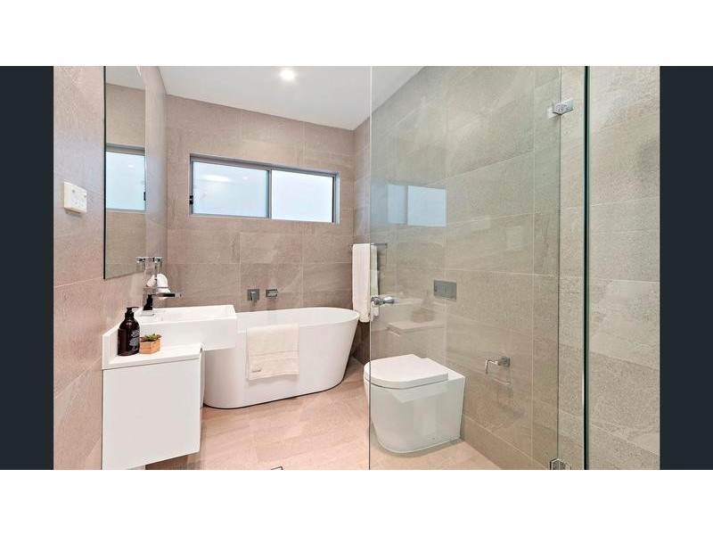 25A Latvia Avenue, Greenacre NSW 2190