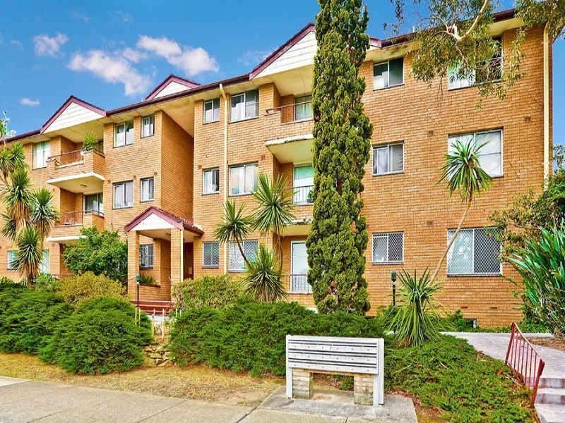 17/11-15 Lyons Street, Strathfield NSW 2135