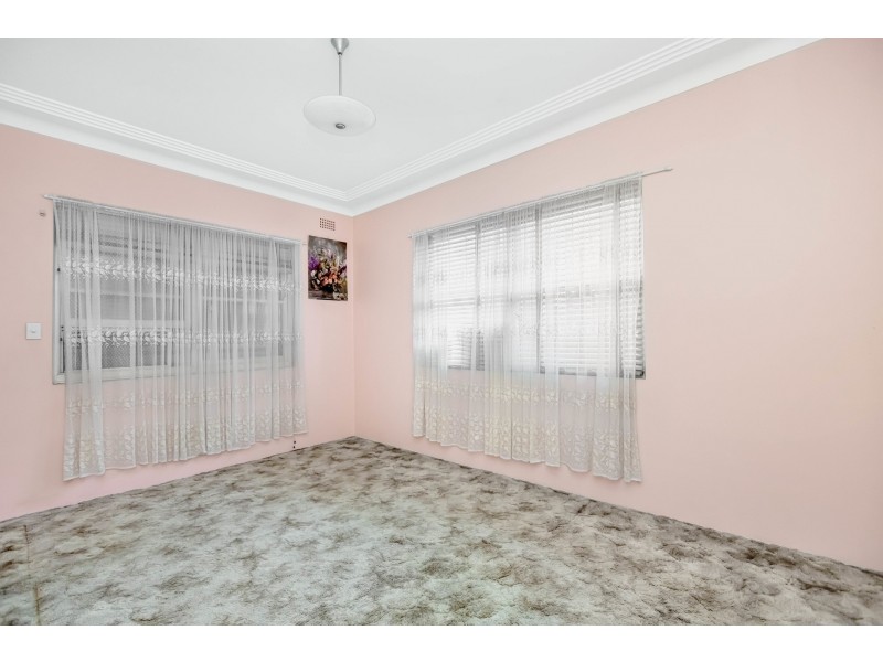 79A Belmore Road, Peakhurst NSW 2210