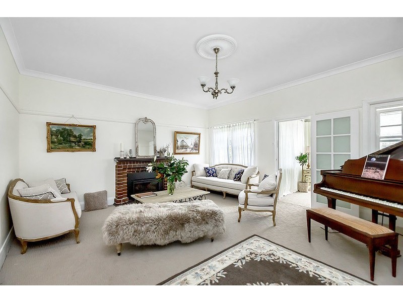 60 Shortland Avenue, Strathfield NSW 2135