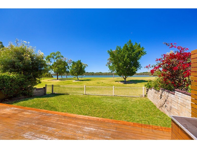 2/9 Llewellyn Street, Rhodes NSW 2138