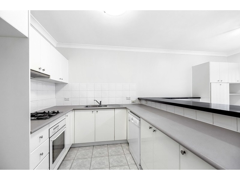 10 Hewin Close, Liberty Grove NSW 2138