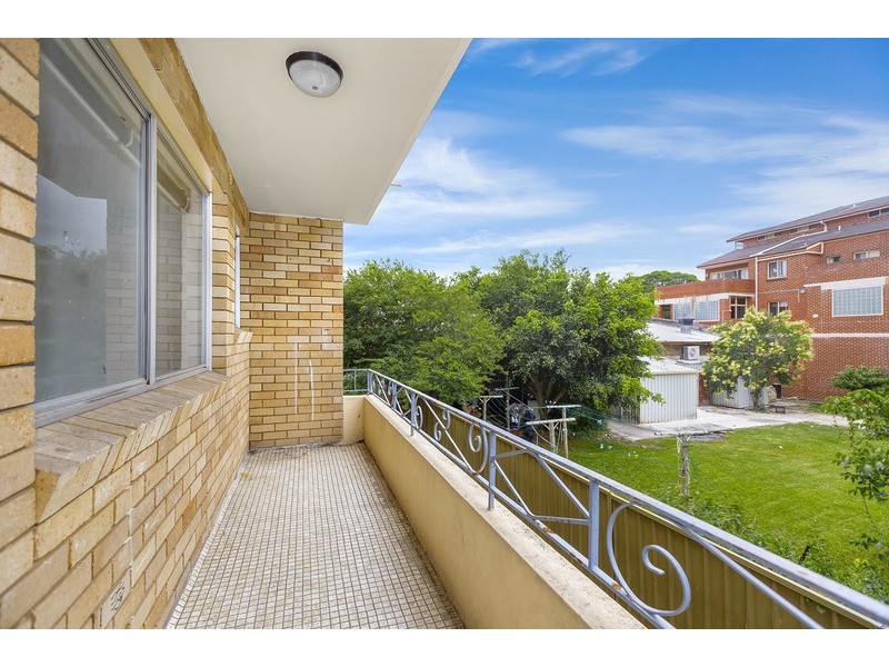 2/48 Burlington Road, Homebush NSW 2140