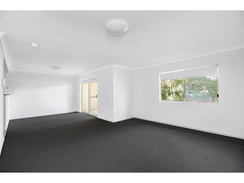 21/2 Bradley Place, Liberty Grove NSW 2138