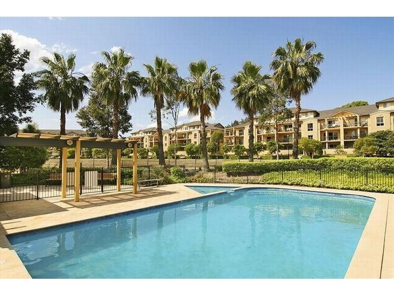 21/2 Bradley Place, Liberty Grove NSW 2138