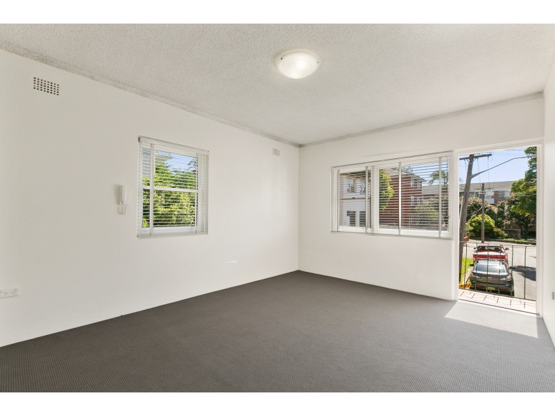 2/1 Benalla Avenue, Ashfield NSW 2131