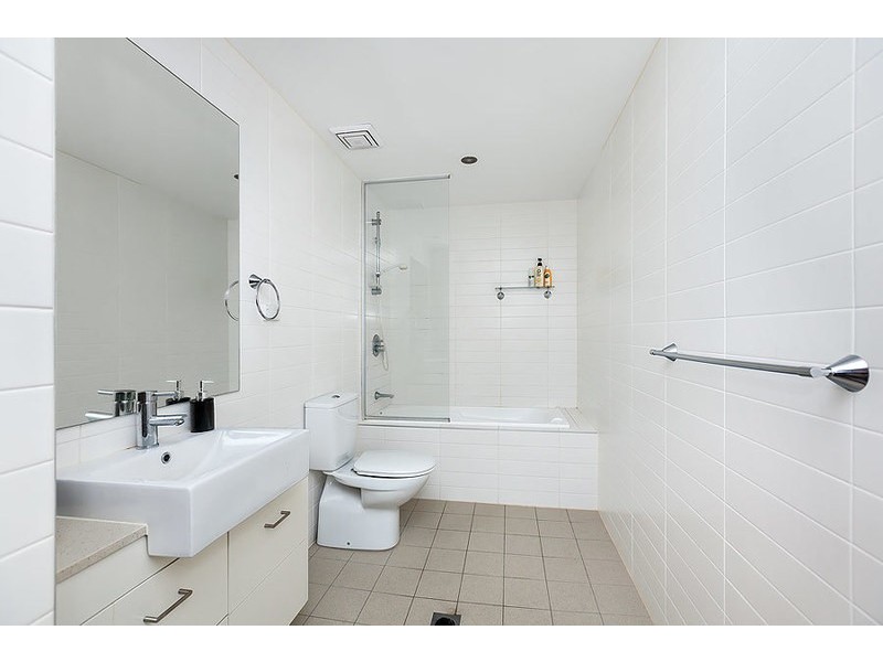 706/1 Stromboli Strait, Wentworth Point NSW 2127
