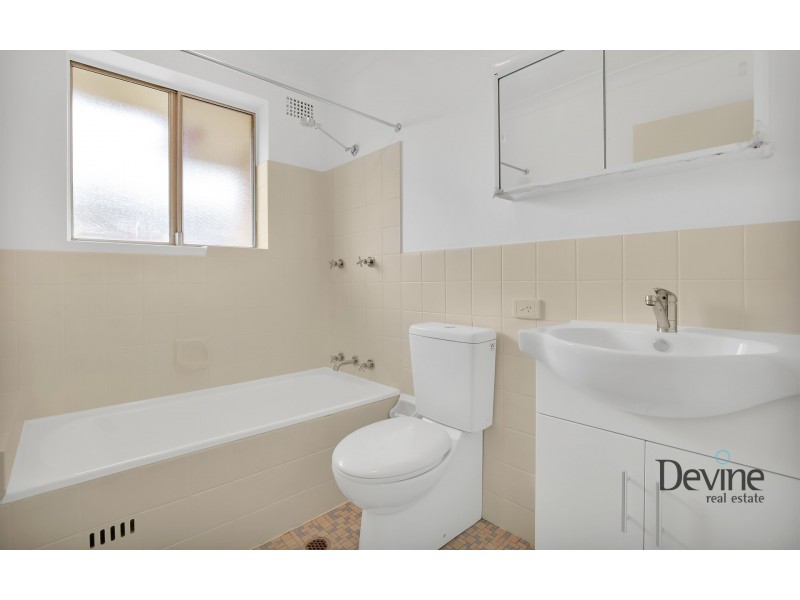 11/24 Fifth Avenue, Campsie NSW 2194