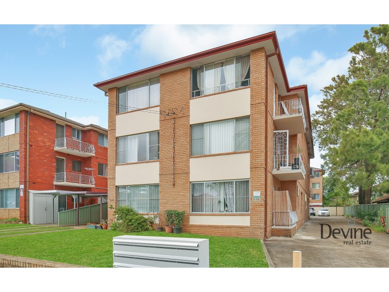 11/24 Fifth Avenue, Campsie NSW 2194