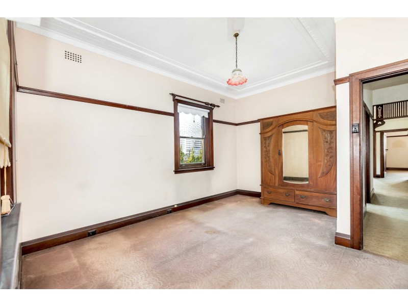 1A Gladstone Street, Burwood NSW 2134