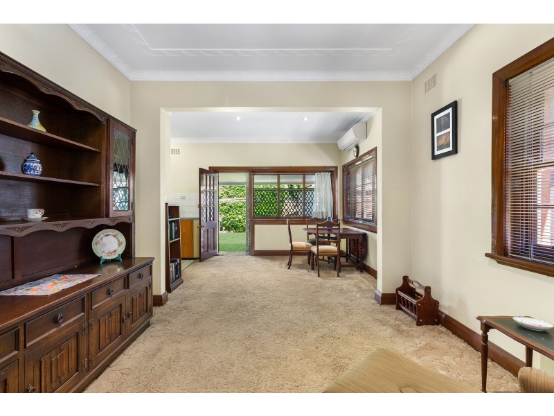 5 Speed Avenue, Russell Lea NSW 2046