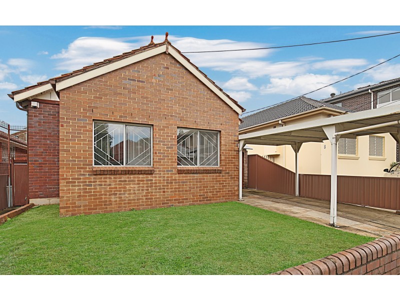 6 Mount Pleasant Avenue, Burwood NSW 2134