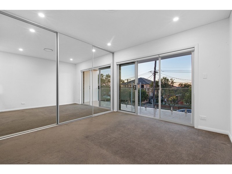 25A Latvia Avenue, Greenacre NSW 2190