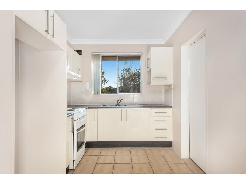 6/39 Augusta Street, Punchbowl NSW 2196