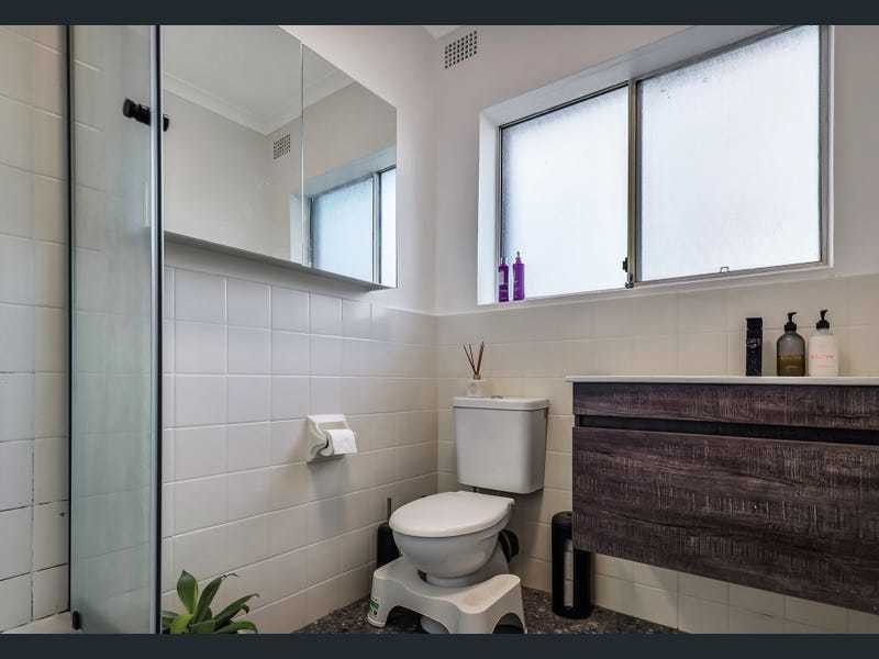 4/107 Amy Street, Regents Park NSW 2143