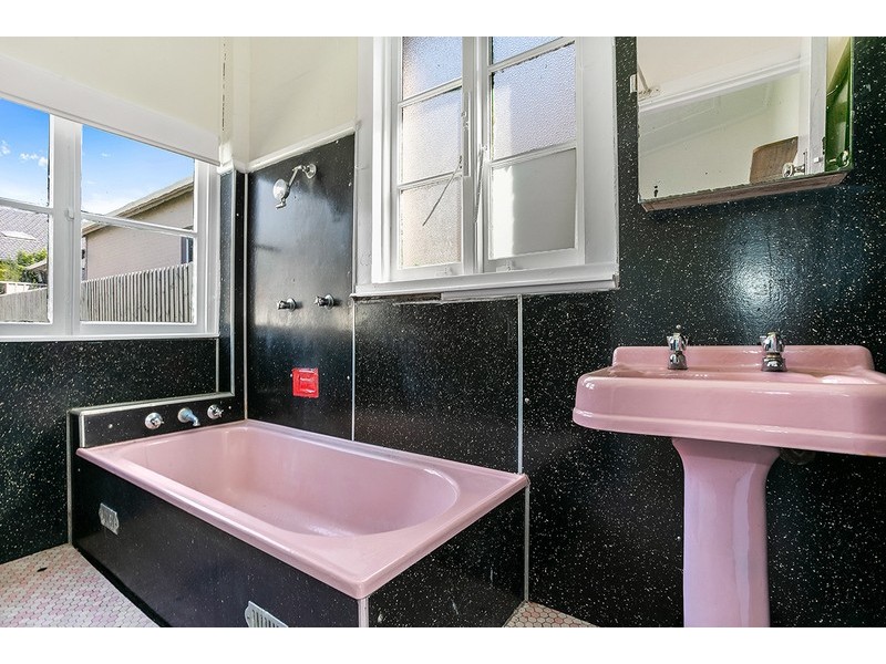 2/55 Kingsland Road, Strathfield NSW 2135