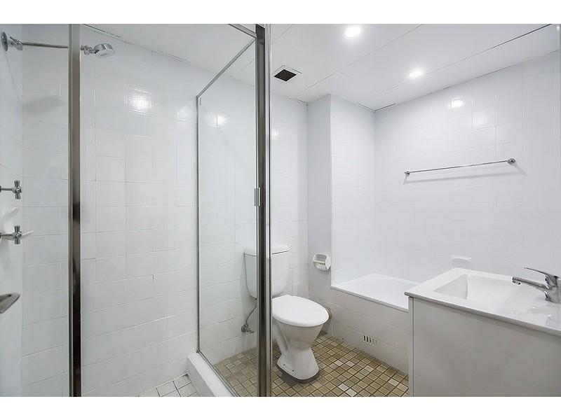 9/2-8 Park Avenue, Burwood NSW 2134