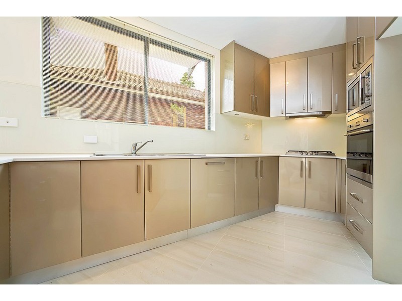 2/66 Beresford Road, Strathfield NSW 2135