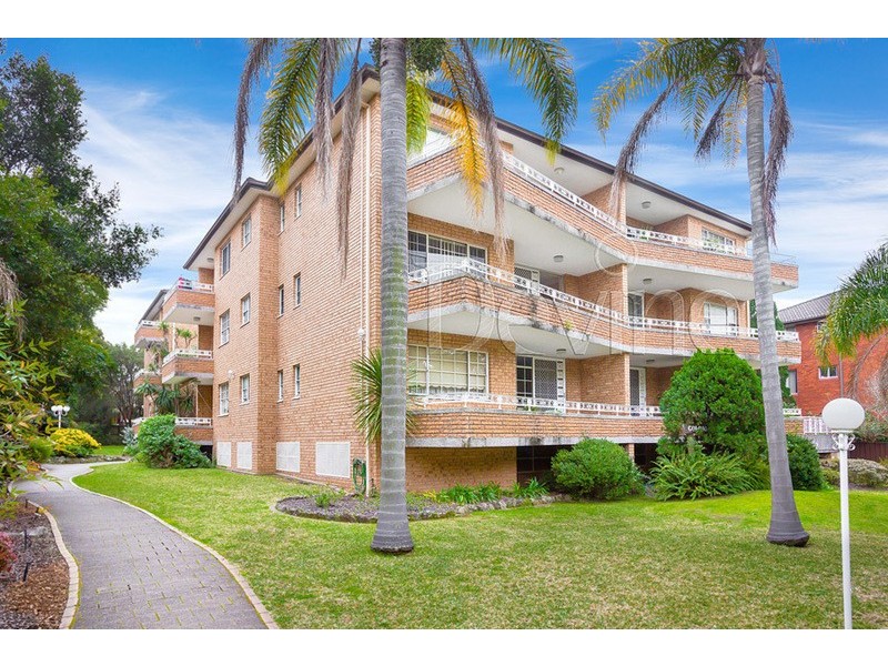 6/33 Albert Road, Strathfield NSW 2135