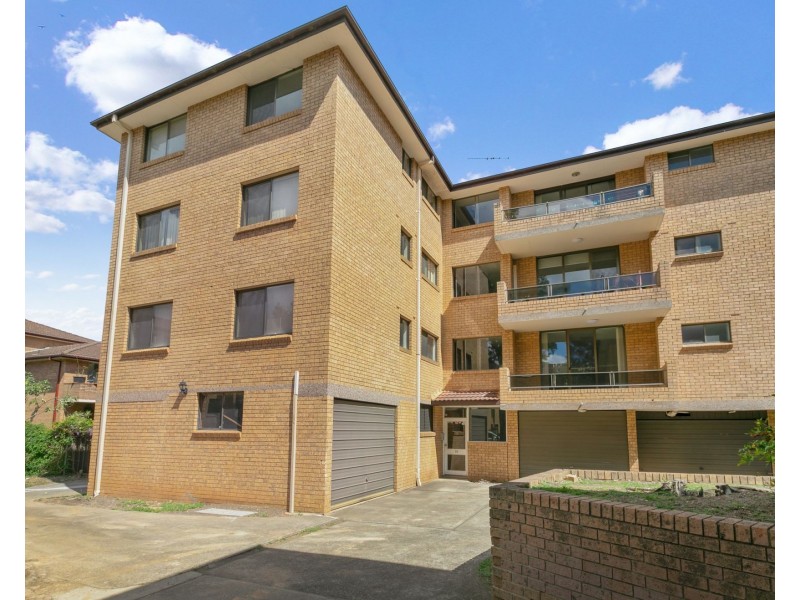 1/16 Central Avenue, Westmead NSW 2145