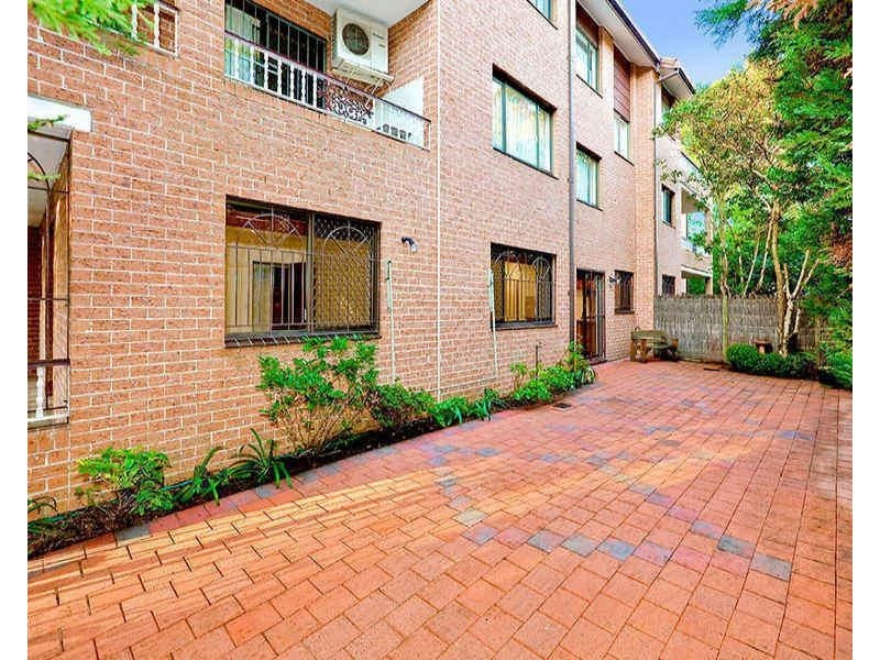 2/76 The Boulevarde, Strathfield NSW 2135