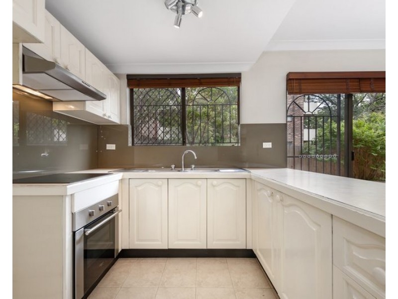 2/76 The Boulevarde, Strathfield NSW 2135